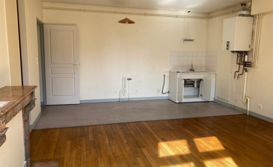 Appartement Type 2 - 98 m² - Bar Sur Aube