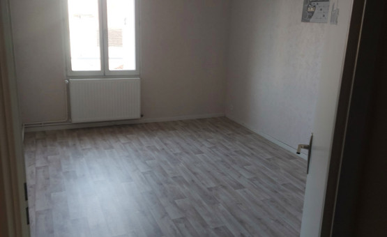 Appartement Type 3 - 81 m² - Bar Sur Aube