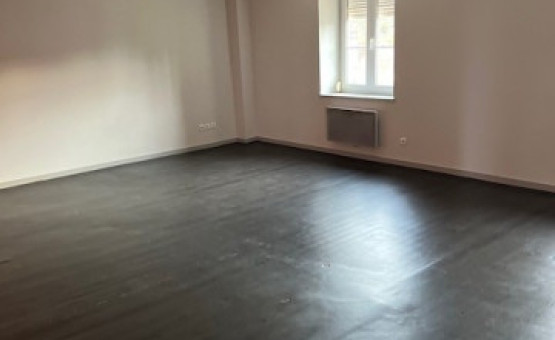 Appartement Type 3 - 92 m² - Mailly Le Camp