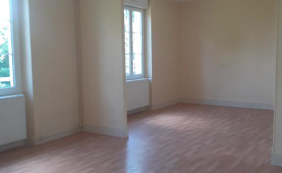Appartement "faux type 6" - 114 m² - Auxon