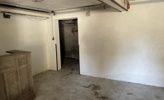 Maison à ARCIS SUR AUBE (ex Trésorerie) - Arcis-Sur-Aube