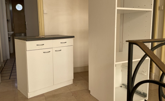 Maison à ARCIS SUR AUBE (ex Trésorerie) - Arcis-Sur-Aube