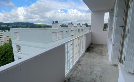 Appartement Type 4 - 66 m² - Bar Sur Aube