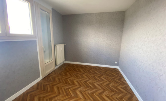Appartement Type 4 - 66 m² - Bar Sur Aube