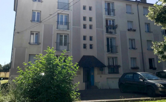 Appartement Type 4 - 66 m² - Bar Sur Aube