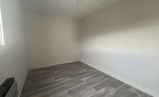 Appartement "faux type 5" - 64 m² - Troyes