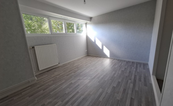 Maison Type 3 - 72 m² - St Julien Les Villas