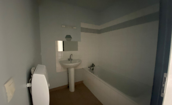 Appartement Type 2 - 50 m² - Bar Sur Aube