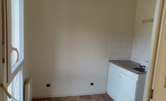 Appartement Chambre - 34 m² - Vendeuvre Sur Barse