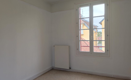 Appartement Chambre - 27 m² - Troyes