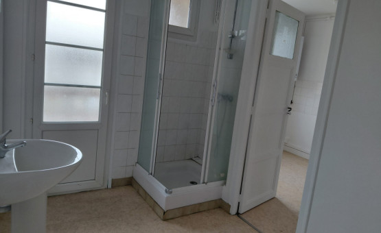 Appartement Type 4 avec balcon - 77 m² - Romilly Sur Seine