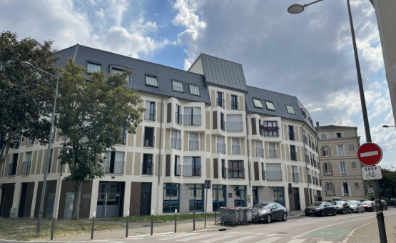 Appartement "faux type 4" - 74 m² - Troyes