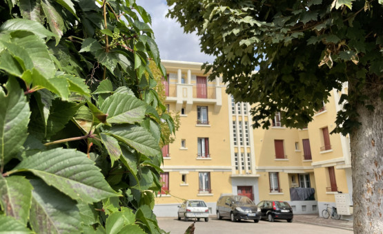 Appartement Chambre - 27 m² - Troyes