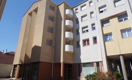 STUDIO - 33 m² - Ste Savine
