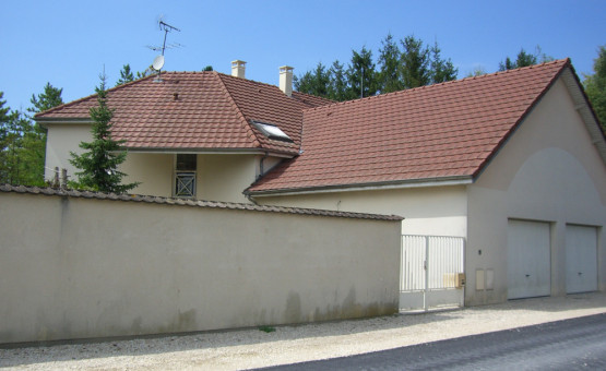 Maison "faux type 5" - 102 m² - Arcis Sur Aube