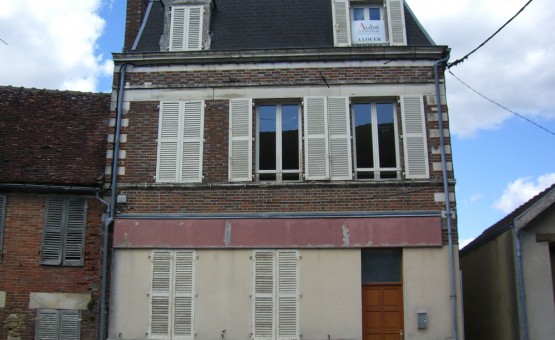Appartement Type 3 - 92 m² - Ervy Le Chatel
