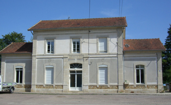 Appartement "faux type 6" - 114 m² - Auxon