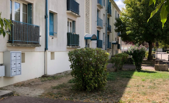 Appartement Type 2 - 43 m² - Bar Sur Aube