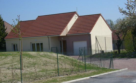 Maison Type 5 - 95 m² - Trouans