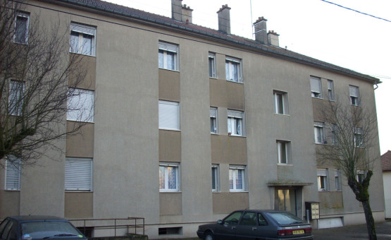 Appartement Type 4 - 69 m² - Mailly Le Camp